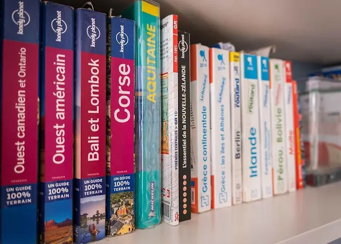 T5 Renove Avec Bureau Jardin Et Parking En Centre アパート トゥールーズ