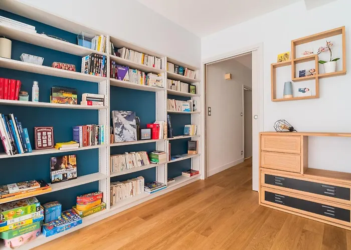 Apartamento T5 Rénové Avec Bureau Jardin Et Parking En Centre *