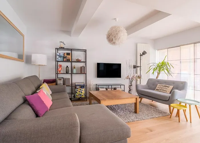 T5 Renove Avec Bureau Jardin Et Parking En Centre アパート トゥールーズ