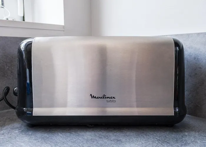 T5 Renove Avec Bureau Jardin Et Parking En Centre アパート トゥールーズ