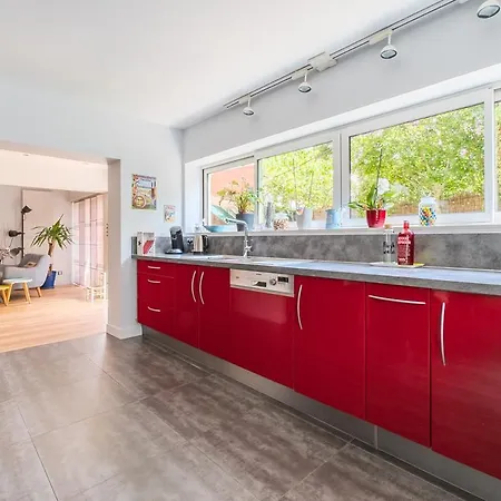 T5 Renove Avec Bureau Jardin Et Parking En Centre Apartment