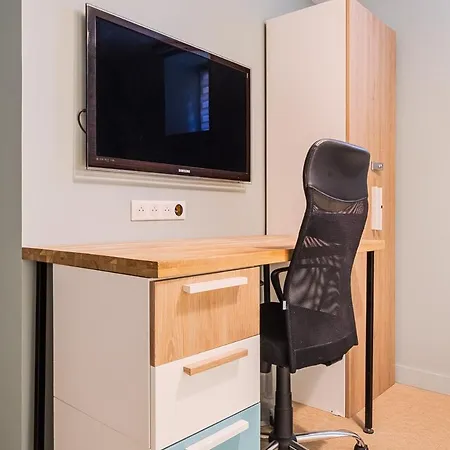 T5 Renove Avec Bureau Jardin Et Parking En Centre Apartment